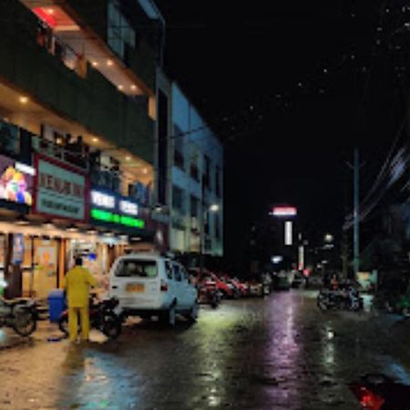 Hotel Venus Inn Bhubaneshwar Bhubaneswar Exteriör bild