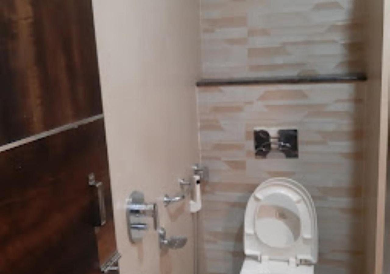 Hotel Venus Inn Bhubaneshwar Bhubaneswar Exteriör bild